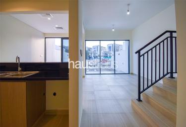3-BD Townhouse Sale, 1,762 sq. ft., Phoenix, DAMAC Hills, Dubai, UAE #3 3-BD Townhouse Sale, 1,762 sq. ft., Phoenix, DAMAC Hills, Dubai, UAE #3