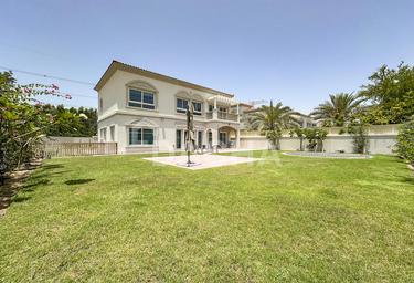 4-BD House Sale, 6,988 sq. ft., Mediterranean Villas, Jumeirah Village Triangle, Dubai, UAE #1 4-BD House Sale, 6,988 sq. ft., Mediterranean Villas, Jumeirah Village Triangle, Dubai, UAE #1