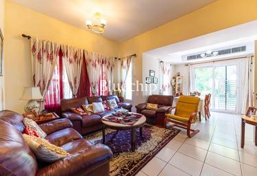 3-BD House Sale, 3,792 sq. ft., Springs 8, The Springs, Dubai, UAE #3 3-BD House Sale, 3,792 sq. ft., Springs 8, The Springs, Dubai, UAE #3