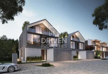 3-BD Townhouse Sale, 2,700 sq. ft. at Nad Al Sheba 2, Nad Al Sheba 2, Nad Al Sheba, Dubai, UAE #1 3-BD Townhouse Sale, 2,700 sq. ft. at Nad Al Sheba 2, Nad Al Sheba 2, Nad Al Sheba, Dubai, UAE #1