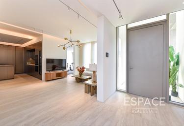 4-BD House Sale, 5,307 sq. ft., Entertainment Foyer, Oasis Clusters, Jumeirah Islands, Dubai, UAE #3 4-BD House Sale, 5,307 sq. ft., Entertainment Foyer, Oasis Clusters, Jumeirah Islands, Dubai, UAE #3