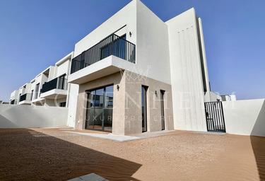 4-BD House Sale, 3,450 sq. ft. at Greenview, Greenview, EMAAR South, Dubai South (Dubai World Central), Dubai, UAE #3 4-BD House Sale, 3,450 sq. ft. at Greenview, Greenview, EMAAR South, Dubai South (Dubai World Central), Dubai, UAE #3