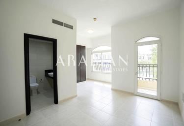 3-BD House Sale, 1,555 sq. ft., Diamond Views 4, Diamond Views, Jumeirah Village Circle, Dubai, UAE #4