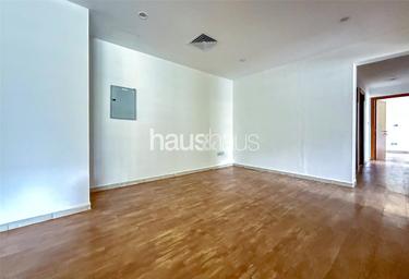 3-BD Apartment Sale, 1,000 sq. ft., Al Ghaf 2, Al Ghaf, Greens, Dubai, UAE #4