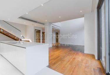4-BD Apartment Sale, 1,000 sq. ft., Building 19, City Walk, Dubai, UAE #1