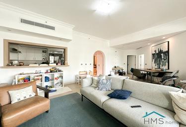 Продажа 2-комн. квартиры, 1 000 фут², Al Anbara, Shoreline Apartments, Palm Jumeirah, Dubai, UAE #2 Продажа 2-комн. квартиры, 1 000 фут², Al Anbara, Shoreline Apartments, Palm Jumeirah, Dubai, UAE #2