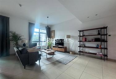 2-BD Apartment Sale, 1,000 sq. ft., Arno A, Arno, The Views, Dubai, UAE #3