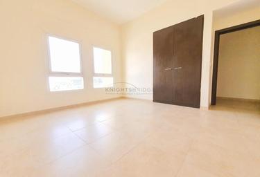 3-BD Apartment Sale, 1,000 sq. ft., Al Thamam, Remraam, Dubai Land, Dubai, UAE #2