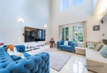 3-BD House Sale, 2,610 sq. ft., Forat, The Lakes, Dubai, UAE #2 3-BD House Sale, 2,610 sq. ft., Forat, The Lakes, Dubai, UAE #2