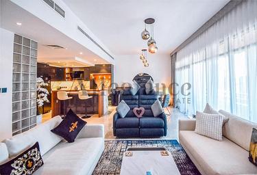 3-BD Apartment Sale, 1,000 sq. ft., The Views 1, The Views, Dubai, UAE #1