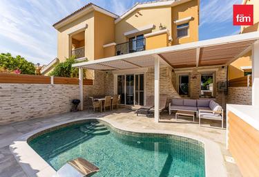 2-BD Townhouse Sale, 2,275 sq. ft., Palmera 2, Palmera, Arabian Ranches, Dubai, UAE #1 2-BD Townhouse Sale, 2,275 sq. ft., Palmera 2, Palmera, Arabian Ranches, Dubai, UAE #1