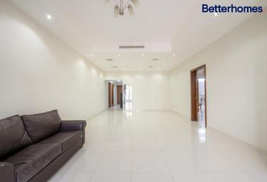3-BD Apartment Sale, 1,000 sq. ft., Sahara Tower 4, Sahara Complex, Al Nahda, Sharjah, UAE #4