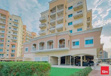 1-BD Apartment Sale, 750 sq. ft., Mazaya 19, Queue Point, Dubai Land, Dubai, UAE #1