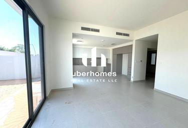 4-BD House Sale, 2,550 sq. ft. at Greenview, Greenview, EMAAR South, Dubai South (Dubai World Central), Dubai, UAE #3 4-BD House Sale, 2,550 sq. ft. at Greenview, Greenview, EMAAR South, Dubai South (Dubai World Central), Dubai, UAE #3
