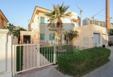 5-BD House Sale, 6,956 sq. ft., Oliva, Victory Heights, Dubai Sports City, Dubai, UAE #1 5-BD House Sale, 6,956 sq. ft., Oliva, Victory Heights, Dubai Sports City, Dubai, UAE #1