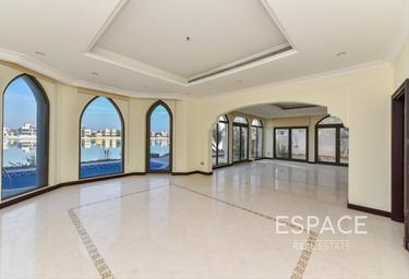 5-BD House Sale, 6,700 sq. ft., Garden Homes Frond B, Garden Homes, Palm Jumeirah, Dubai, UAE #2 5-BD House Sale, 6,700 sq. ft., Garden Homes Frond B, Garden Homes, Palm Jumeirah, Dubai, UAE #2