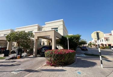2-BD Townhouse Sale, 1,564 sq. ft., Waterfall District, Al Ghadeer, Abu Dhabi, UAE #4