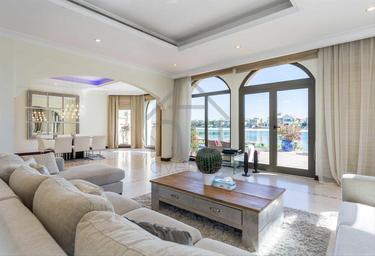 5-BD House Sale, 5,000 sq. ft., Garden Homes Frond E, Garden Homes, Palm Jumeirah, Dubai, UAE #1 5-BD House Sale, 5,000 sq. ft., Garden Homes Frond E, Garden Homes, Palm Jumeirah, Dubai, UAE #1
