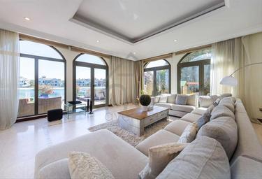 5-BD House Sale, 5,000 sq. ft., Garden Homes Frond E, Garden Homes, Palm Jumeirah, Dubai, UAE #3 5-BD House Sale, 5,000 sq. ft., Garden Homes Frond E, Garden Homes, Palm Jumeirah, Dubai, UAE #3