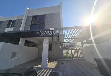 3-BD Townhouse Sale, 1,881 sq. ft., Aurum Villas, Juniper, Damac Hills 2, Dubai, UAE #1 3-BD Townhouse Sale, 1,881 sq. ft., Aurum Villas, Juniper, Damac Hills 2, Dubai, UAE #1