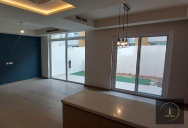 3-BD Townhouse Sale, 2,064 sq. ft., Aquilegia, Damac Hills 2, Dubai, UAE #3 3-BD Townhouse Sale, 2,064 sq. ft., Aquilegia, Damac Hills 2, Dubai, UAE #3