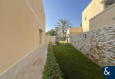 6-BD House Sale, 3,805 sq. ft., Meadows 9, Meadows, Dubai, UAE #3 6-BD House Sale, 3,805 sq. ft., Meadows 9, Meadows, Dubai, UAE #3