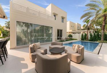 5-BD House Sale, 4,500 sq. ft., Meadows 2, Meadows, Dubai, UAE #1 5-BD House Sale, 4,500 sq. ft., Meadows 2, Meadows, Dubai, UAE #1