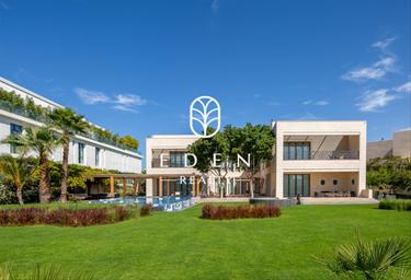 8-BD House Sale, 31,000 sq. ft., Sector V, Emirates Hills, Dubai, UAE #2 8-BD House Sale, 31,000 sq. ft., Sector V, Emirates Hills, Dubai, UAE #2