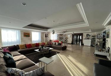 4-BD Apartment Sale, 1,000 sq. ft., West Heights 1, Business Bay, Dubai, UAE #2