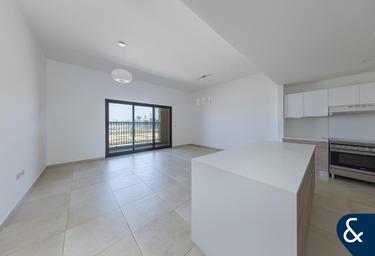 2-BD Apartment Sale, 1,000 sq. ft., Al Andalus Tower F, Al Andalus, Jumeirah Golf Estates, Dubai, UAE #4
