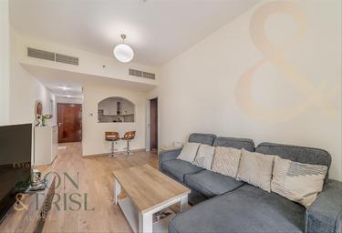 1-BD Apartment Sale, 824 sq. ft., Icon Tower 2, JLT Cluster L, Jumeirah Lake Towers, Dubai, UAE #2