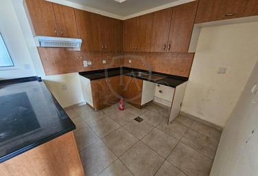 1-BD Apartment Sale, 1,000 sq. ft., Venetian, Canal Residence, Dubai Sports City, Dubai, UAE #3