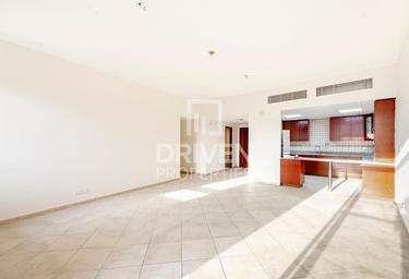 3-BD Apartment Sale, 1,000 sq. ft., Abbey Crescent 1, Abbey Crescent, Motor City, Dubai, UAE #1