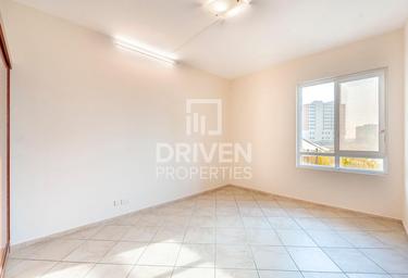 3-BD Apartment Sale, 1,000 sq. ft., Abbey Crescent 1, Abbey Crescent, Motor City, Dubai, UAE #3