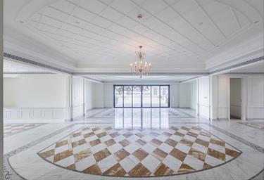5-BD Apartment Sale, 1,000 sq. ft., Palazzo Versace, Culture Village, Dubai, UAE #1