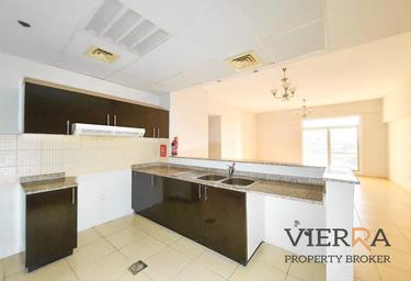 3-BD Apartment Sale, 1,000 sq. ft., Mazaya 8, Queue Point, Dubai Land, Dubai, UAE #1