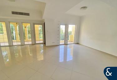 2-BD Apartment Sale, 1,000 sq. ft., Al Waha Villas, Dubai Land, Dubai, UAE #4