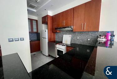 1-BD Apartment Sale, 1,000 sq. ft., Central Park Residential Tower, Central Park Tower, DIFC, Dubai, UAE #4