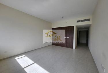 2-BD Apartment Sale, 1,000 sq. ft., Executive Tower F, Executive Towers, Business Bay, Dubai, UAE #3