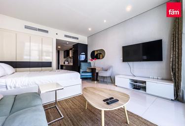 Apartment Sale, 425 sq. ft. at Damac Bay's Edge, Bay's Edge, Business Bay, Dubai, UAE #3 Apartment Sale, 425 sq. ft. at Damac Bay's Edge, Bay's Edge, Business Bay, Dubai, UAE #3