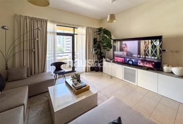 3-BD Apartment Sale, 1,000 sq. ft., Al Ghaf 3, Al Ghaf, Greens, Dubai, UAE #1