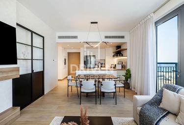 2-BD Apartment Sale, 1,000 sq. ft., Port de La Mer, La Mer, Jumeirah, Dubai, UAE #3