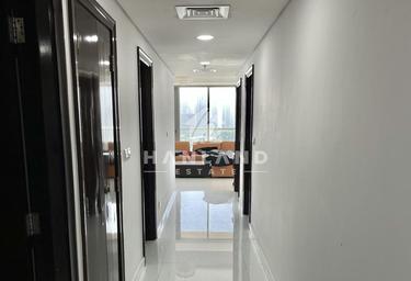 3-BD Apartment Sale, 1,000 sq. ft., Golf Tower 1, Golf Towers, The Views, Dubai, UAE #3