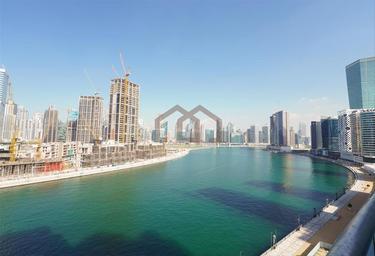 3-BD Apartment Sale, 1,000 sq. ft., West Wharf, Business Bay, Dubai, UAE #1