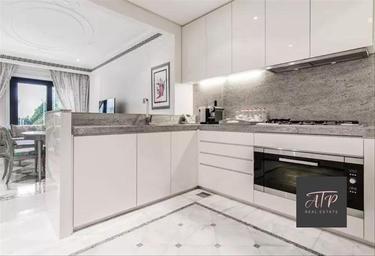 3-BD Apartment Sale, 1,000 sq. ft., Palazzo Versace, Culture Village, Dubai, UAE #3