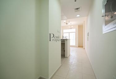 1-BD Apartment Sale, 717 sq. ft., Mazaya 15, Queue Point, Dubai Land, Dubai, UAE #4
