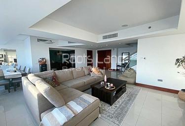 2-BD Apartment Sale, 1,000 sq. ft., Jumeirah Living, World Trade Centre Residence, World Trade Center, Dubai, UAE #1