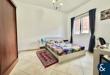 2-BD Apartment Sale, 1,000 sq. ft., Sherlock Circus 3, Sherlock Circus, Motor City, Dubai, UAE #4