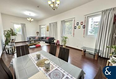 2-BD Apartment Sale, 1,000 sq. ft., Sherlock Circus 3, Sherlock Circus, Motor City, Dubai, UAE #1