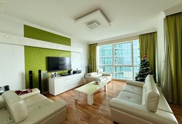 2-BD Apartment Sale, 1,000 sq. ft., Al Bateen Residences, Jumeirah Beach Residence, Dubai, UAE #4